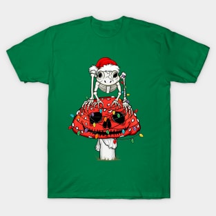 Holiday Cottagecore Skeleton Frog Skull Mushroom Goblincore Christmas T-Shirt